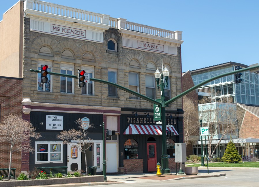 The McKenzie Kabig building, now Pisanello's Pizza and a sweets shop next to the library.